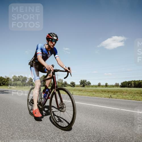 07.09.2025 - 19. Norderstedt Triathlon Michael Burmester http://msf.ph/oto/8852858 07.09.2025 14:39:26 Radfahren 1009, 1027, 1040 meine-sportfotos.de