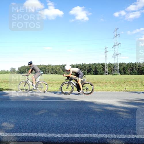 07.09.2025 - 19. Norderstedt Triathlon Michael Burmester http://msf.ph/oto/8852865 07.09.2025 15:56:14 Radfahren 492, 1524, 1610 meine-sportfotos.de