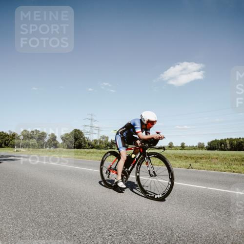 07.09.2025 - 19. Norderstedt Triathlon Michael Burmester http://msf.ph/oto/8852889 07.09.2025 14:39:59 Radfahren 428, 478, 982, 1486 meine-sportfotos.de
