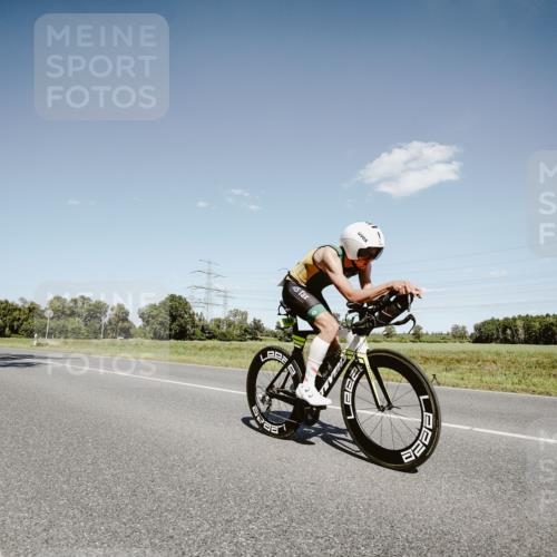 07.09.2025 - 19. Norderstedt Triathlon Michael Burmester http://msf.ph/oto/8852900 07.09.2025 14:40:06 Radfahren 453, 1506 meine-sportfotos.de