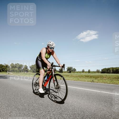 07.09.2025 - 19. Norderstedt Triathlon Michael Burmester http://msf.ph/oto/8852903 07.09.2025 14:40:08 Radfahren 453, 1506 meine-sportfotos.de