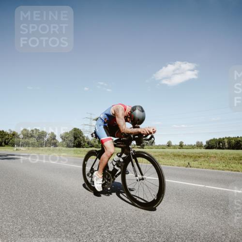 07.09.2025 - 19. Norderstedt Triathlon Michael Burmester http://msf.ph/oto/8852906 07.09.2025 14:40:13 Radfahren 1020, 1416 meine-sportfotos.de