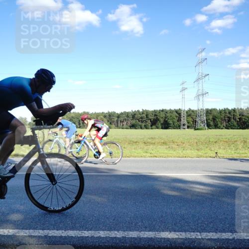 07.09.2025 - 19. Norderstedt Triathlon Michael Burmester http://msf.ph/oto/8852935 07.09.2025 15:56:52 Radfahren 1628 meine-sportfotos.de
