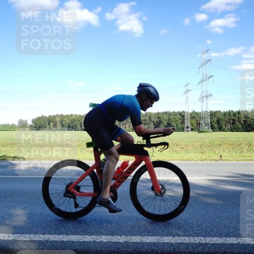 07.09.2025 - 19. Norderstedt Triathlon Michael Burmester http://msf.ph/oto/8852951 07.09.2025 15:57:04 Radfahren 482, 1108, 1623 meine-sportfotos.de