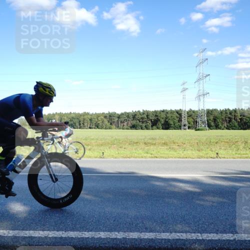 07.09.2025 - 19. Norderstedt Triathlon Michael Burmester http://msf.ph/oto/8852955 07.09.2025 15:57:07 Radfahren 482, 916, 1108 meine-sportfotos.de