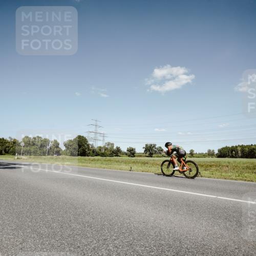 07.09.2025 - 19. Norderstedt Triathlon Michael Burmester http://msf.ph/oto/8852966 07.09.2025 14:41:01 Radfahren  meine-sportfotos.de