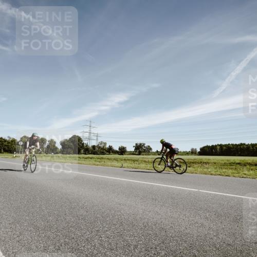 07.09.2025 - 19. Norderstedt Triathlon Michael Burmester http://msf.ph/oto/8852968 07.09.2025 11:41:50 Radfahren 234, 1159 meine-sportfotos.de