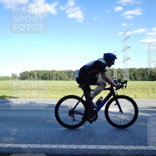 07.09.2025 - 19. Norderstedt Triathlon Michael Burmester http://msf.ph/oto/8852988 07.09.2025 15:57:27 Radfahren 526, 932, 1055, 1423, 1429, 1546 meine-sportfotos.de