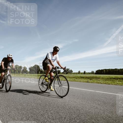 07.09.2025 - 19. Norderstedt Triathlon Michael Burmester http://msf.ph/oto/8852989 07.09.2025 11:42:11 Radfahren 784, 823, 1282, 1313 meine-sportfotos.de