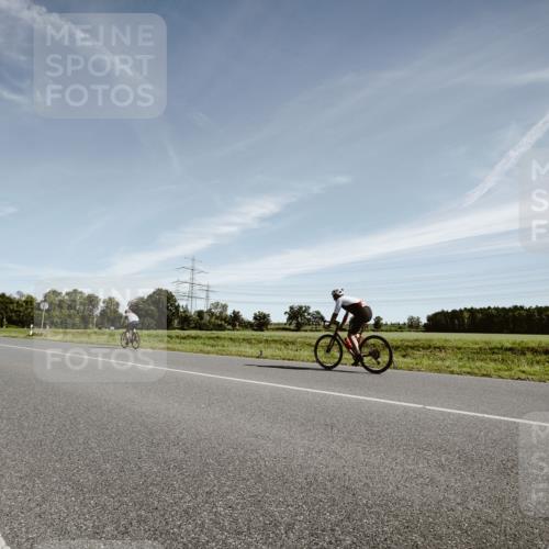 07.09.2025 - 19. Norderstedt Triathlon Michael Burmester http://msf.ph/oto/8852999 07.09.2025 11:42:15 Radfahren 784, 1349 meine-sportfotos.de