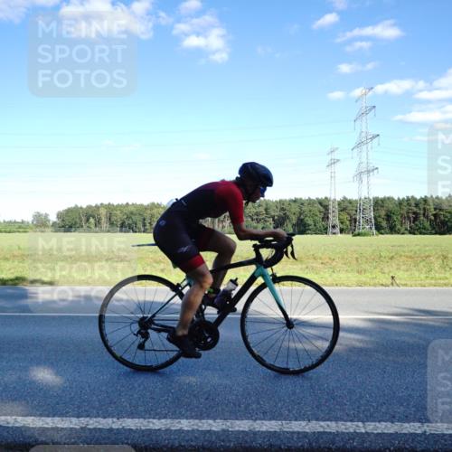 07.09.2025 - 19. Norderstedt Triathlon Michael Burmester http://msf.ph/oto/8853002 07.09.2025 15:57:52 Radfahren 1066, 1415, 1560 meine-sportfotos.de