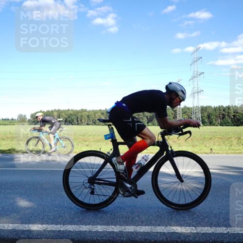 07.09.2025 - 19. Norderstedt Triathlon Michael Burmester http://msf.ph/oto/8853019 07.09.2025 15:58:08 Radfahren 488, 543, 927, 1080 meine-sportfotos.de