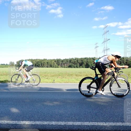 07.09.2025 - 19. Norderstedt Triathlon Michael Burmester http://msf.ph/oto/8853028 07.09.2025 15:58:12 Radfahren 488, 543, 927, 1080, 1514, 1527, 1538 meine-sportfotos.de