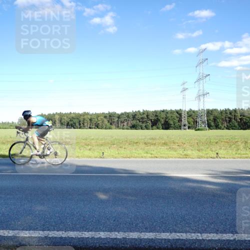 07.09.2025 - 19. Norderstedt Triathlon Michael Burmester http://msf.ph/oto/8853037 07.09.2025 15:58:23 Radfahren 529, 536, 943 meine-sportfotos.de