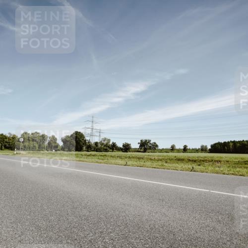 07.09.2025 - 19. Norderstedt Triathlon Michael Burmester http://msf.ph/oto/8853055 07.09.2025 11:43:35 Radfahren  meine-sportfotos.de