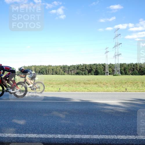 07.09.2025 - 19. Norderstedt Triathlon Michael Burmester http://msf.ph/oto/8853056 07.09.2025 15:58:34 Radfahren 522, 530, 1482, 1575 meine-sportfotos.de