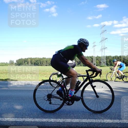 07.09.2025 - 19. Norderstedt Triathlon Michael Burmester http://msf.ph/oto/8853058 07.09.2025 15:58:36 Radfahren 1482, 1575, 1593 meine-sportfotos.de