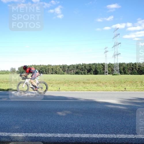 07.09.2025 - 19. Norderstedt Triathlon Michael Burmester http://msf.ph/oto/8853075 07.09.2025 15:58:43 Radfahren 1449 meine-sportfotos.de