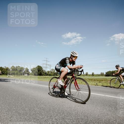 07.09.2025 - 19. Norderstedt Triathlon Michael Burmester http://msf.ph/oto/8853078 07.09.2025 14:41:56 Radfahren 391, 463, 464, 917, 1483, 1488 meine-sportfotos.de