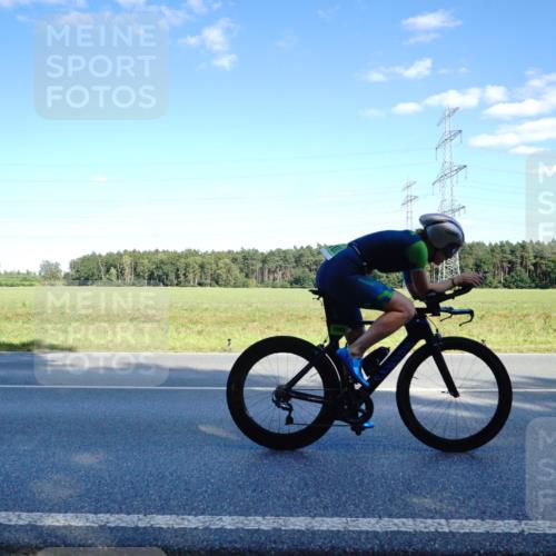 07.09.2025 - 19. Norderstedt Triathlon Michael Burmester http://msf.ph/oto/8853092 07.09.2025 15:58:53 Radfahren 1085, 1472 meine-sportfotos.de