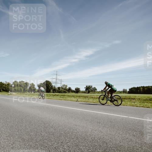 07.09.2025 - 19. Norderstedt Triathlon Michael Burmester http://msf.ph/oto/8853093 07.09.2025 11:44:17 Radfahren 1229 meine-sportfotos.de