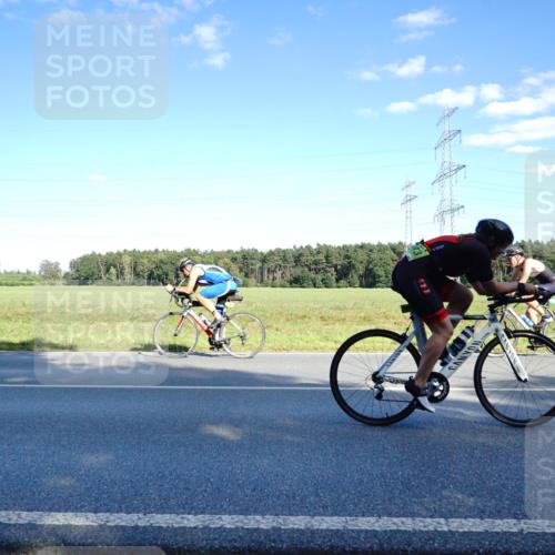 07.09.2025 - 19. Norderstedt Triathlon Michael Burmester http://msf.ph/oto/8853104 07.09.2025 15:59:01 Radfahren 386, 425, 501, 517, 915, 1073, 1562, 1632 meine-sportfotos.de