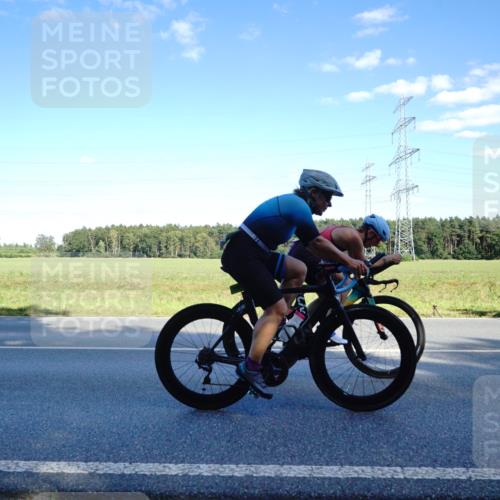 07.09.2025 - 19. Norderstedt Triathlon Michael Burmester http://msf.ph/oto/8853113 07.09.2025 15:59:05 Radfahren 425, 517, 915, 1051, 1065, 1073, 1101, 1562, 1563, 1585 meine-sportfotos.de