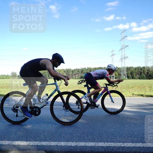07.09.2025 - 19. Norderstedt Triathlon Michael Burmester http://msf.ph/oto/8853134 07.09.2025 15:59:16 Radfahren 548, 875, 912, 1532 meine-sportfotos.de