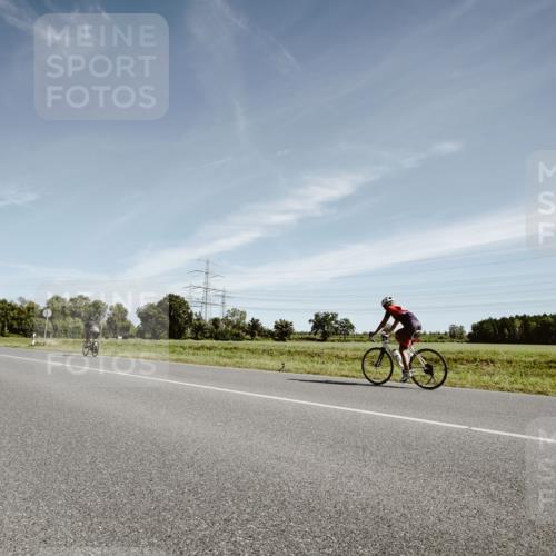 07.09.2025 - 19. Norderstedt Triathlon Michael Burmester http://msf.ph/oto/8853136 07.09.2025 11:44:54 Radfahren  meine-sportfotos.de