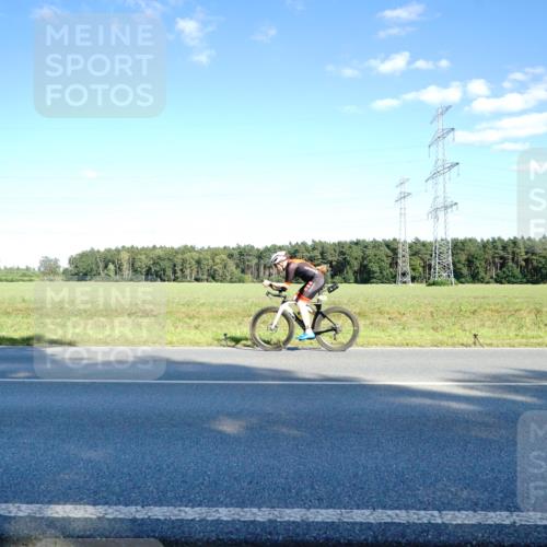 07.09.2025 - 19. Norderstedt Triathlon Michael Burmester http://msf.ph/oto/8853137 07.09.2025 15:59:17 Radfahren 402, 548, 875, 912, 1532 meine-sportfotos.de