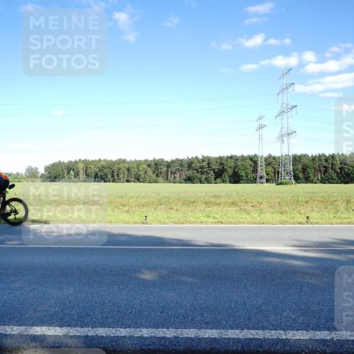 07.09.2025 - 19. Norderstedt Triathlon Michael Burmester http://msf.ph/oto/8853139 07.09.2025 15:59:17 Radfahren 402, 548, 875, 912, 1532 meine-sportfotos.de