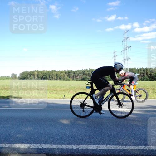 07.09.2025 - 19. Norderstedt Triathlon Michael Burmester http://msf.ph/oto/8853141 07.09.2025 15:59:19 Radfahren 402, 406, 504, 548, 875, 912, 1532 meine-sportfotos.de