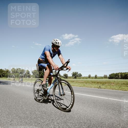 07.09.2025 - 19. Norderstedt Triathlon Michael Burmester http://msf.ph/oto/8853142 07.09.2025 14:42:20 Radfahren 411, 1000, 1491 meine-sportfotos.de