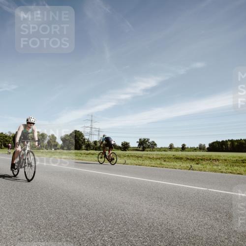 07.09.2025 - 19. Norderstedt Triathlon Michael Burmester http://msf.ph/oto/8853144 07.09.2025 11:44:58 Radfahren 148 meine-sportfotos.de