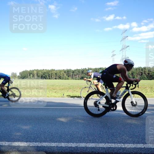 07.09.2025 - 19. Norderstedt Triathlon Michael Burmester http://msf.ph/oto/8853146 07.09.2025 15:59:20 Radfahren 402, 406, 504, 548, 875, 1532 meine-sportfotos.de