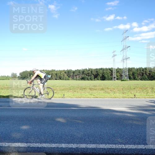 07.09.2025 - 19. Norderstedt Triathlon Michael Burmester http://msf.ph/oto/8853153 07.09.2025 15:59:22 Radfahren 402, 406, 504, 548 meine-sportfotos.de