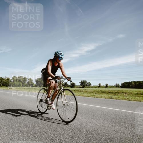 07.09.2025 - 19. Norderstedt Triathlon Michael Burmester http://msf.ph/oto/8853179 07.09.2025 11:45:36 Radfahren 1380 meine-sportfotos.de
