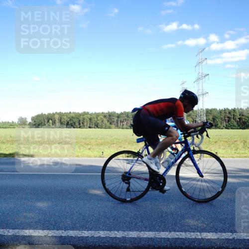 07.09.2025 - 19. Norderstedt Triathlon Michael Burmester http://msf.ph/oto/8853193 07.09.2025 15:59:40 Radfahren 412, 1106, 1419 meine-sportfotos.de