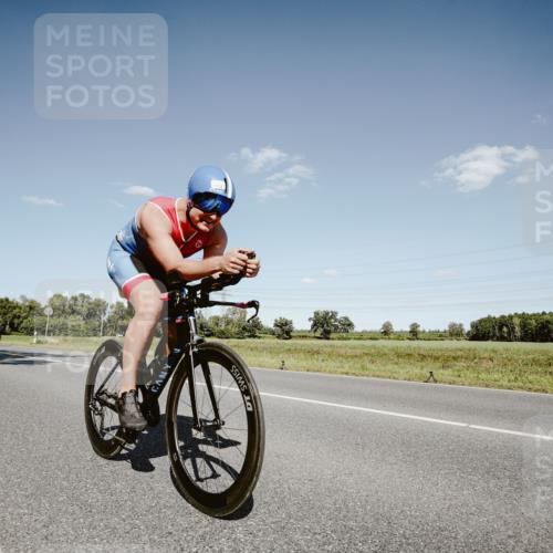 07.09.2025 - 19. Norderstedt Triathlon Michael Burmester http://msf.ph/oto/8853201 07.09.2025 14:43:02 Radfahren 1022 meine-sportfotos.de