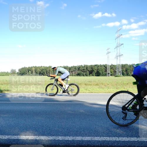 07.09.2025 - 19. Norderstedt Triathlon Michael Burmester http://msf.ph/oto/8853214 07.09.2025 15:59:54 Radfahren 506, 513, 541, 1405, 1473, 1544, 1568, 1572, 1594 meine-sportfotos.de