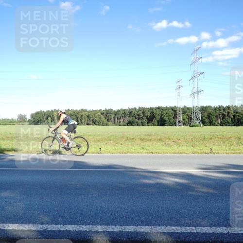 07.09.2025 - 19. Norderstedt Triathlon Michael Burmester http://msf.ph/oto/8853219 07.09.2025 15:59:56 Radfahren 506, 513, 541, 1405, 1473, 1544, 1568, 1594 meine-sportfotos.de