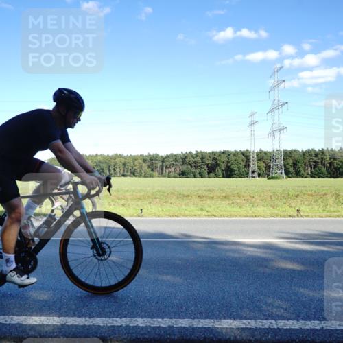 07.09.2025 - 19. Norderstedt Triathlon Michael Burmester http://msf.ph/oto/8853226 07.09.2025 16:00:01 Radfahren 381, 938, 1070 meine-sportfotos.de