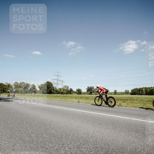 07.09.2025 - 19. Norderstedt Triathlon Michael Burmester http://msf.ph/oto/8853229 07.09.2025 14:43:18 Radfahren 983, 1025 meine-sportfotos.de
