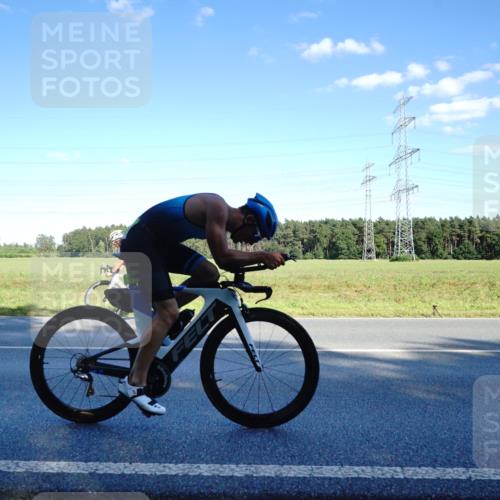 07.09.2025 - 19. Norderstedt Triathlon Michael Burmester http://msf.ph/oto/8853232 07.09.2025 16:00:11 Radfahren 1526, 1626, 1629 meine-sportfotos.de
