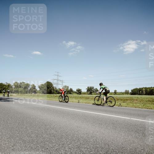 07.09.2025 - 19. Norderstedt Triathlon Michael Burmester http://msf.ph/oto/8853233 07.09.2025 14:43:18 Radfahren 983, 1025 meine-sportfotos.de
