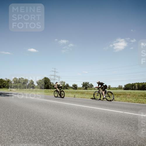 07.09.2025 - 19. Norderstedt Triathlon Michael Burmester http://msf.ph/oto/8853264 07.09.2025 14:43:36 Radfahren 911, 1503 meine-sportfotos.de