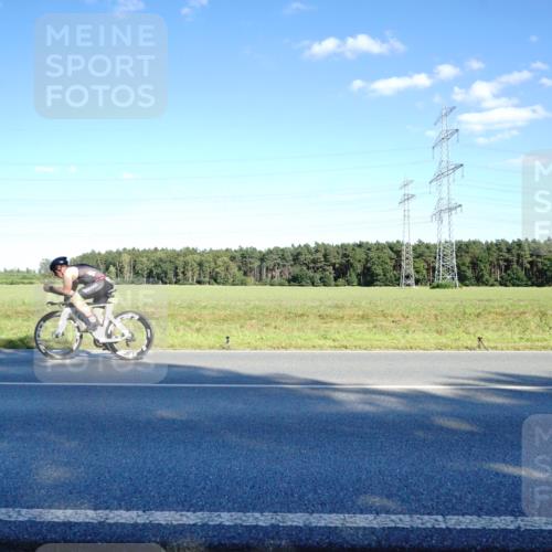 07.09.2025 - 19. Norderstedt Triathlon Michael Burmester http://msf.ph/oto/8853289 07.09.2025 16:00:42 Radfahren 527, 868, 1600 meine-sportfotos.de