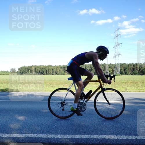 07.09.2025 - 19. Norderstedt Triathlon Michael Burmester http://msf.ph/oto/8853303 07.09.2025 16:00:50 Radfahren 384, 882 meine-sportfotos.de