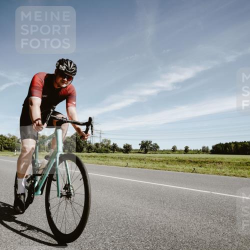 07.09.2025 - 19. Norderstedt Triathlon Michael Burmester http://msf.ph/oto/8853356 07.09.2025 11:48:04 Radfahren 190, 280 meine-sportfotos.de