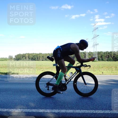07.09.2025 - 19. Norderstedt Triathlon Michael Burmester http://msf.ph/oto/8853374 07.09.2025 16:01:43 Radfahren 910, 941, 1047, 1571 meine-sportfotos.de